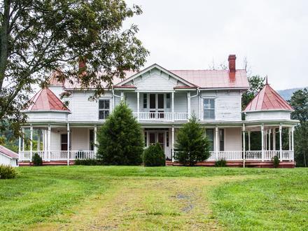 Advance Mills Village Image