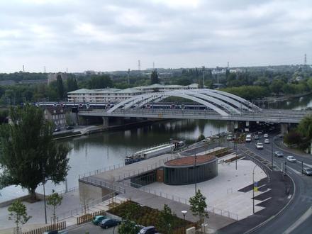 Pontoise Image