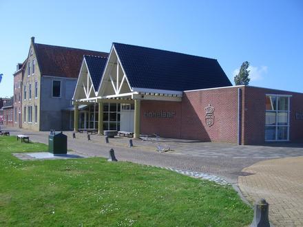 Makkum Image
