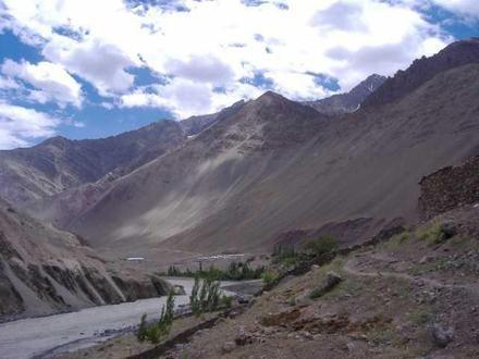 Alchi village Image