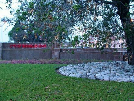 Thousand Oaks Image