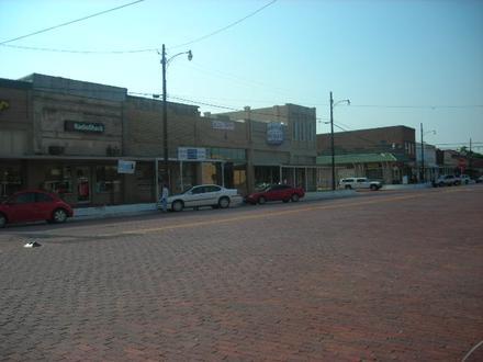 Wills Point Image