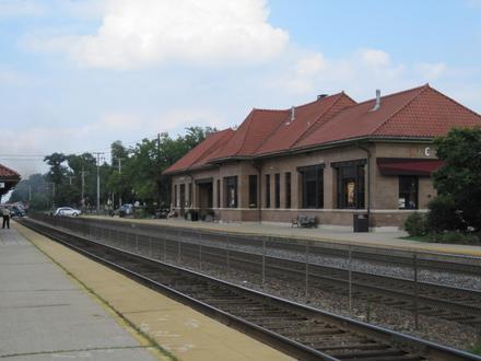 Hinsdale (Illinois) Image