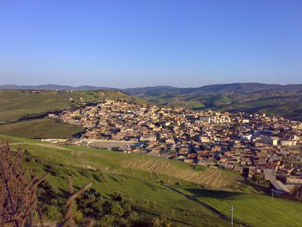 Tadjena Image