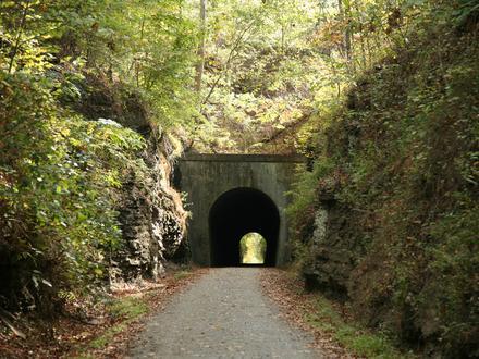 Tunnel Hill Image