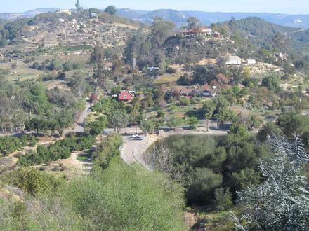 De Luz Heights Image