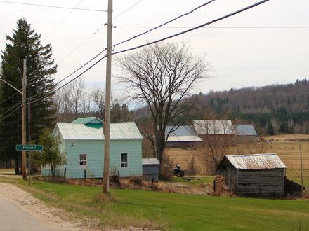 Montcerf-Lytton Image