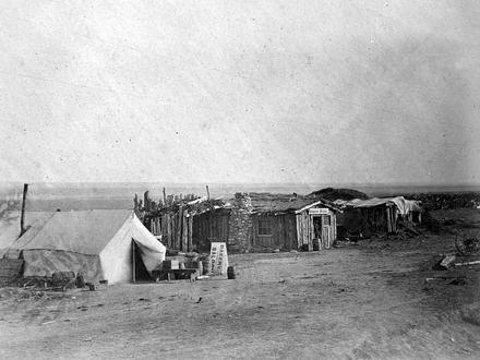 Pine Bluffs Image