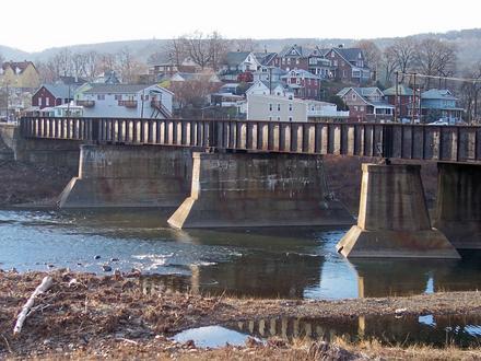 Ridgeley Image