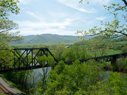 Natural Bridge Station Image