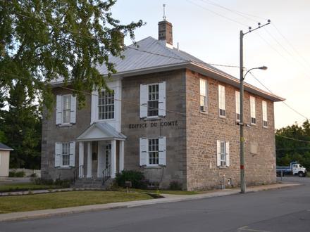 Napierville Image