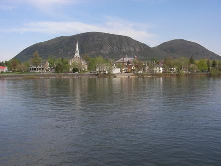 Mont-Saint-Hilaire Image