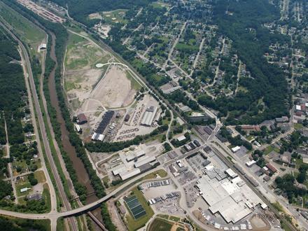 Struthers Image