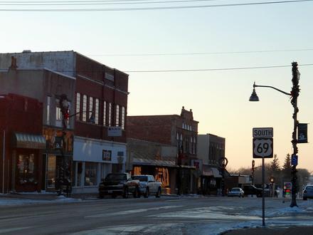Lake Mills Image