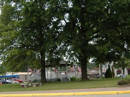Charlestown, Indiana Image
