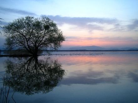 Changwon Gambar