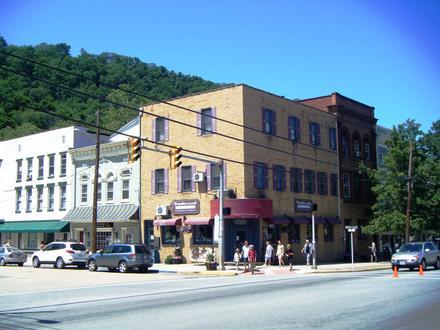 Berkeley Springs Image