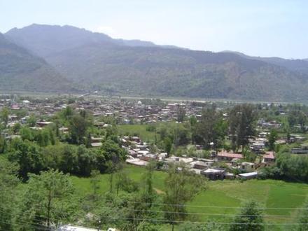 Pūnch Gambar