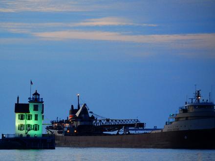 Lorain Image