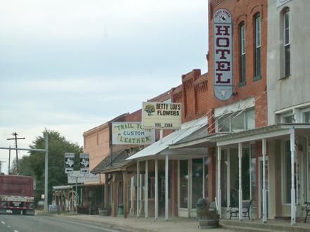Saint Jo Image