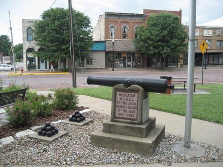 Holton Image