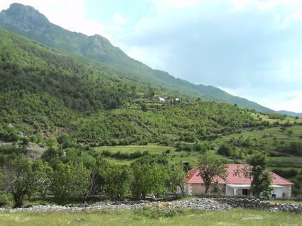 Brojë Image
