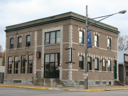 Holmen Image