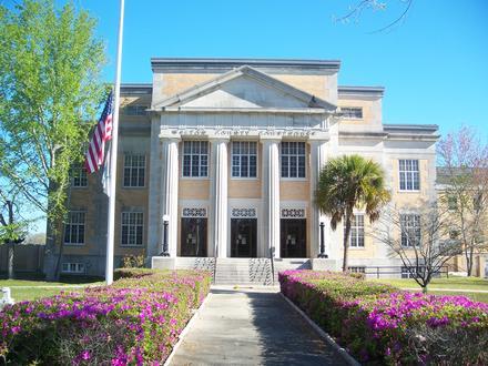 DeFuniak Springs Image