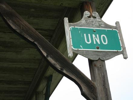 Uno Image
