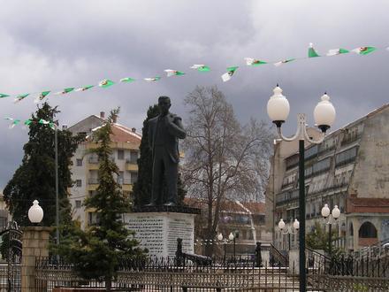 L’Arbaa Naït Irathen Image