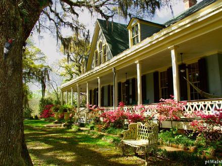 Saint Francisville Image