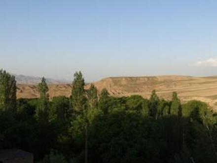 Changureh, Buin Zahra Image