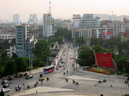 Bách Sắc Image