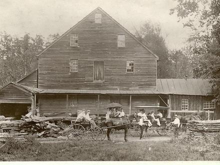 Hooks Mills Image