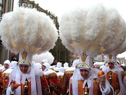 Бенш Image