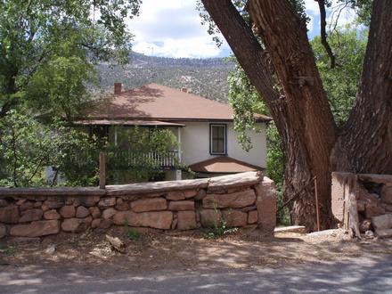 Jemez Springs Image
