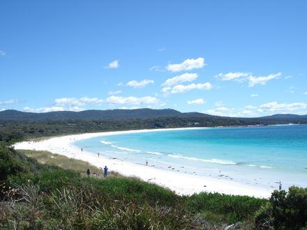 Binalong Bay Image
