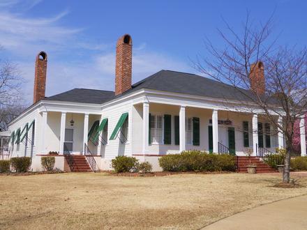 Smiths Station Image