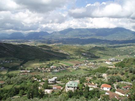 Petrelë Image